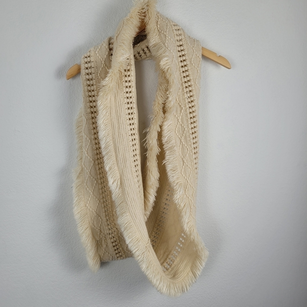 Vintage boho fringe cream chunky knit infinity scarf
